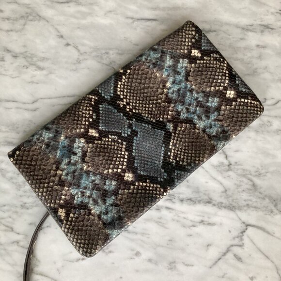 Snake print leather clutch (never used) - Picture 2 of 8